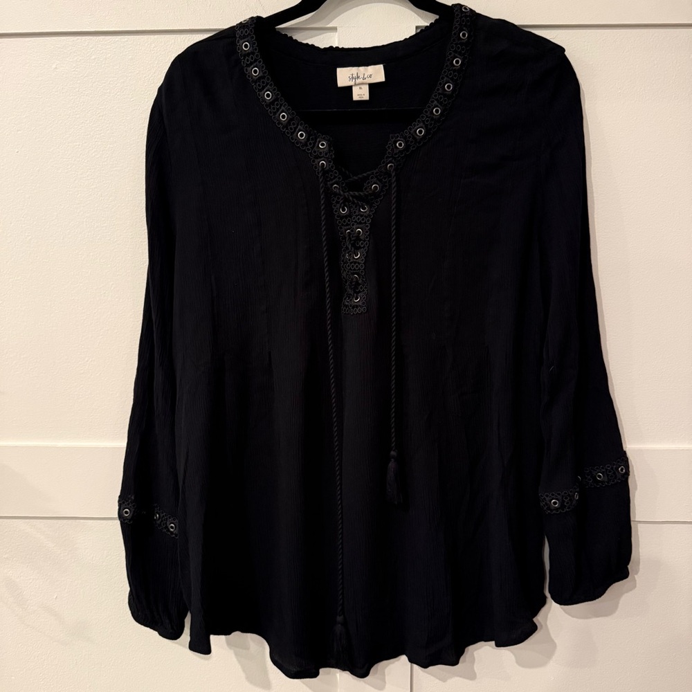 Style & Co Women's Lace-Up V-Neck LS Blouse with Grommets - XL